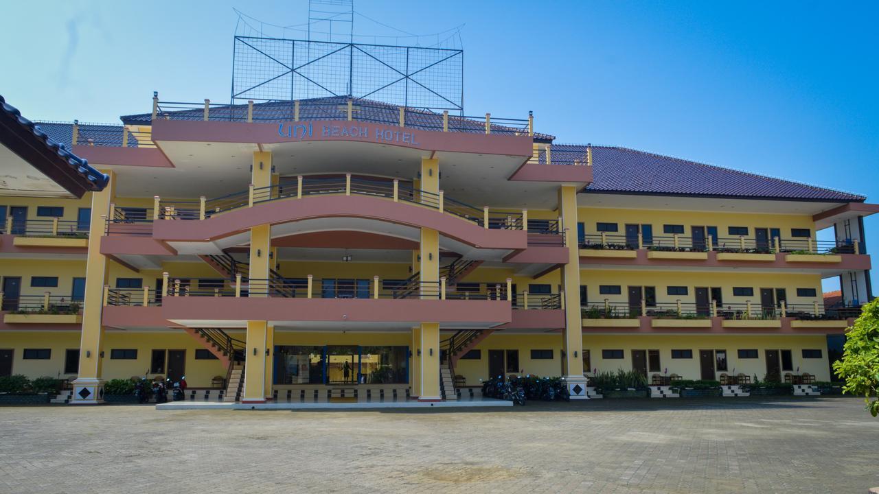 Uni Beach Hotel Pangandaran Luaran gambar
