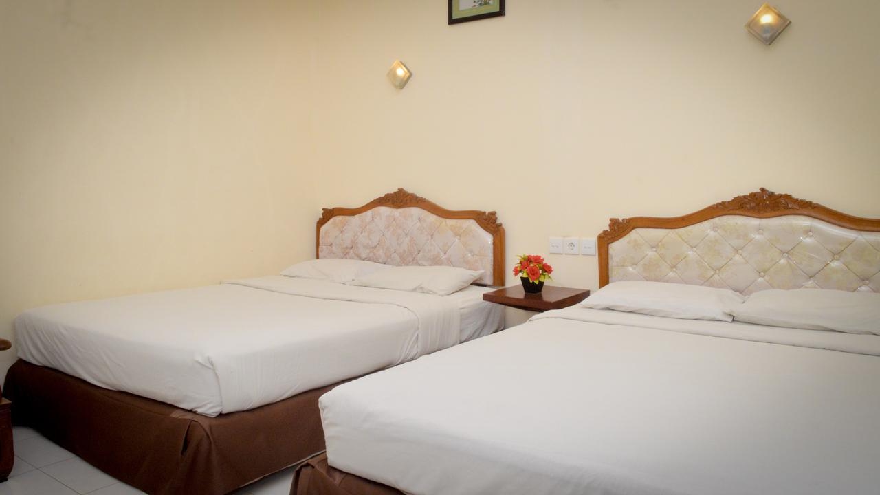 Uni Beach Hotel Pangandaran Luaran gambar