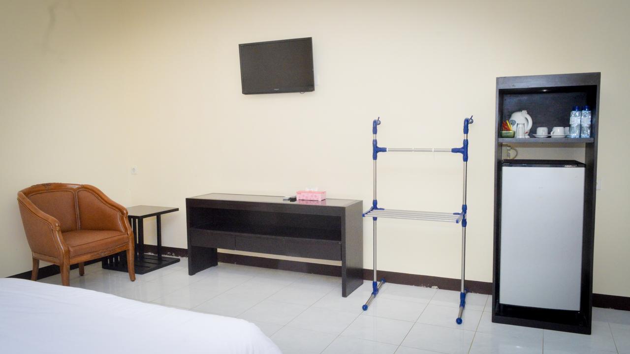 Uni Beach Hotel Pangandaran Bilik gambar